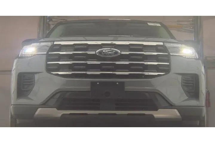 $36692 : Ford Explorer 2025 AWD Activ image 4