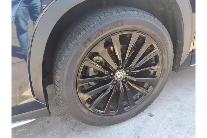 $36999 : Toyota Highlander 2023 AWD L image 8