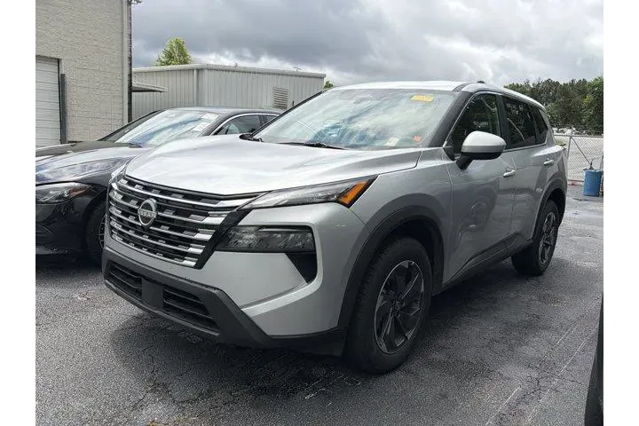 $21999 : Nissan Rogue 2025 SV 4dr Cro image 1