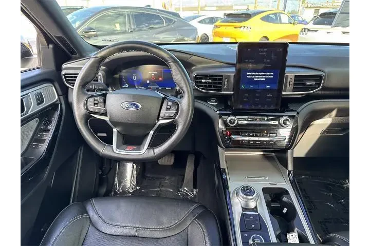 $37000 : Ford Explorer 2022 AWD ST 4d image 10