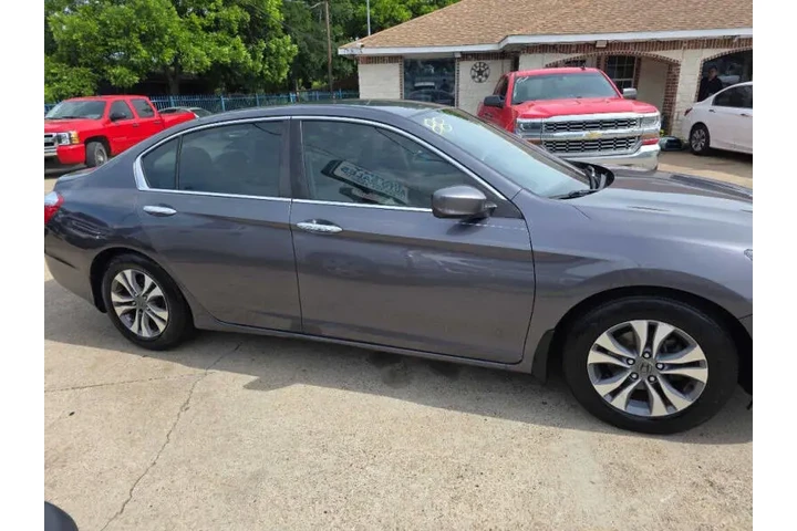 $8000 : 2014 Accord LX image 5