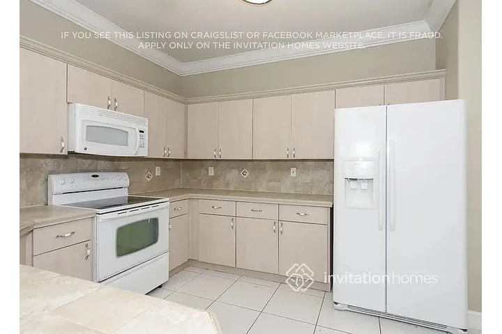 $1689 : HOUSE FOR RENT IN MIAMI FL image 7