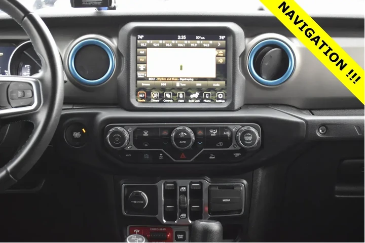 $31983 : Jeep Wrangler Unlimited 2021 image 4