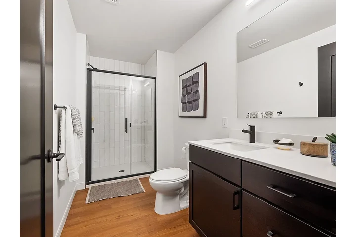 $1300 : Wonderful Palace image 9