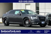 Chrysler 300 2017 C 4dr Seda en San Diego