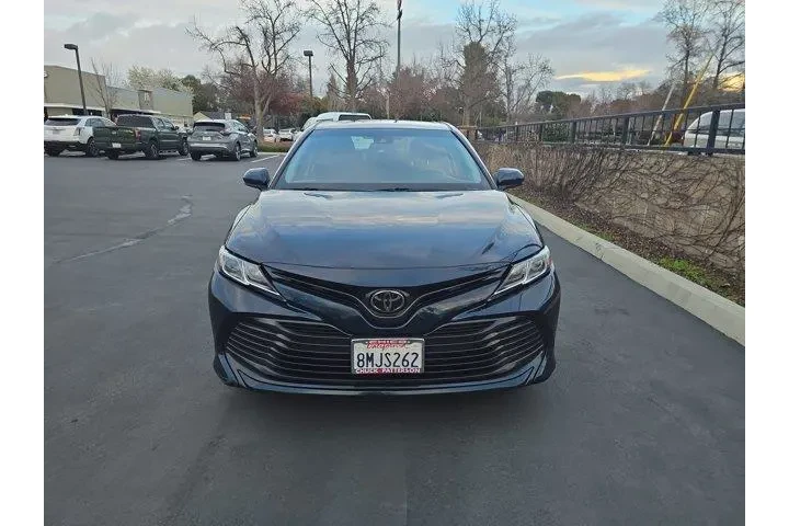 $18995 : Toyota Camry 2019 LE 4dr Sed image 2