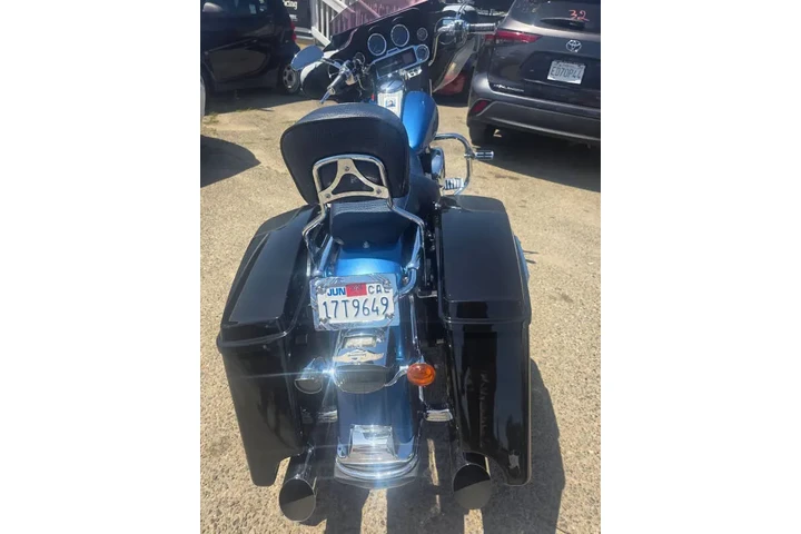 $7800 : 2005 Harley-Davidson Electra image 7