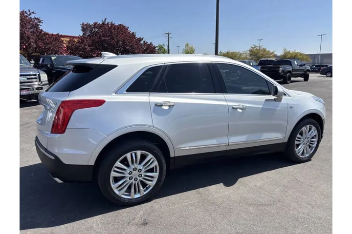 $16788 : 2018 XT5 Premium Luxury image 10