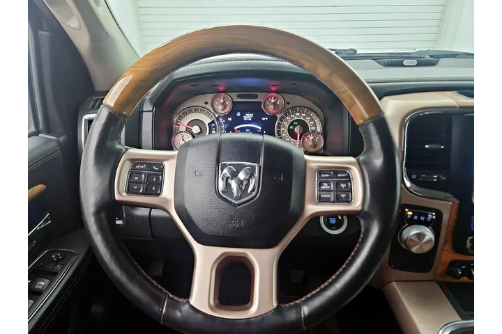 $27998 : Ram 1500 2017 4x2 Laramie Li image 10