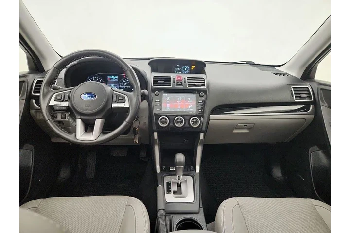 $24998 : Subaru Forester 2017 AWD 2.5 image 9