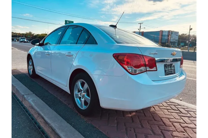 $7495 : 2016 Cruze Limited 1LT Auto image 6