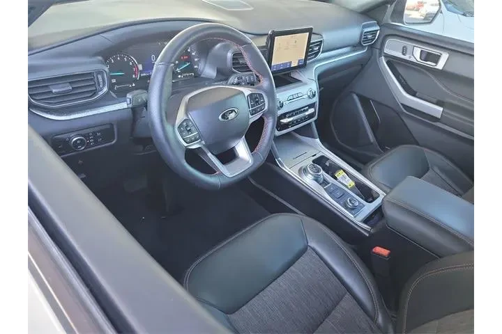 $38489 : Ford Explorer 2024 AWD Timbe image 6