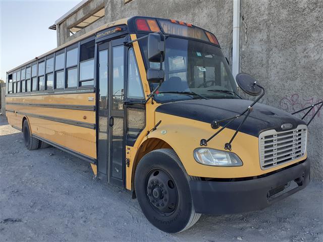 Juárez Bus image 1