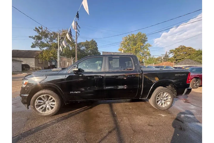 $24995 : 2021 RAM 1500 Laramie image 5