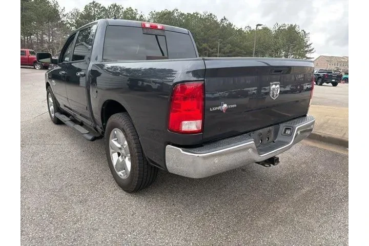 $18039 : Ram 1500 2017 4x2 Big Horn 4 image 5