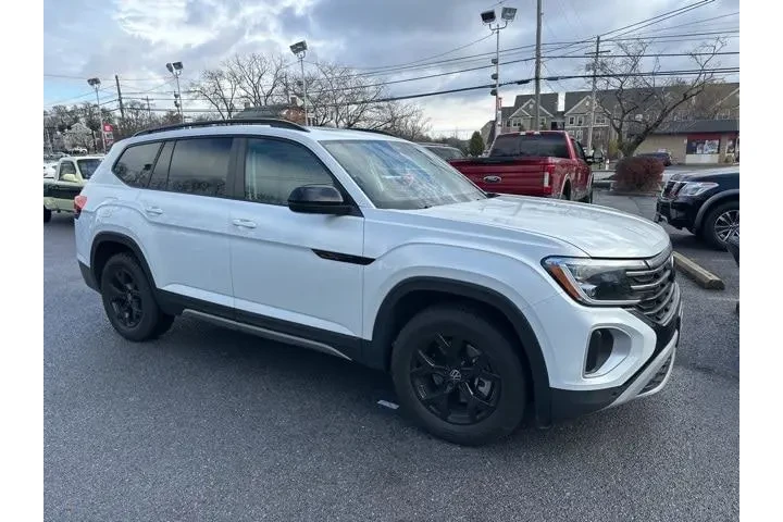 $34988 : Volkswagen Atlas 2024 AWD Pe image 2
