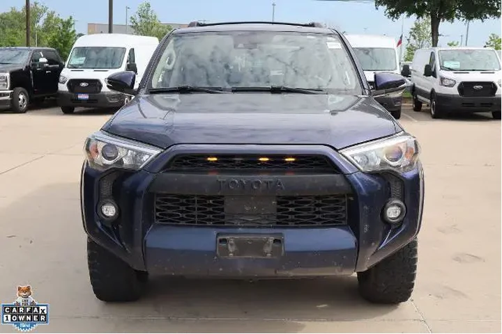 $37595 : Toyota 4Runner 2021 4x4 SR5 image 9