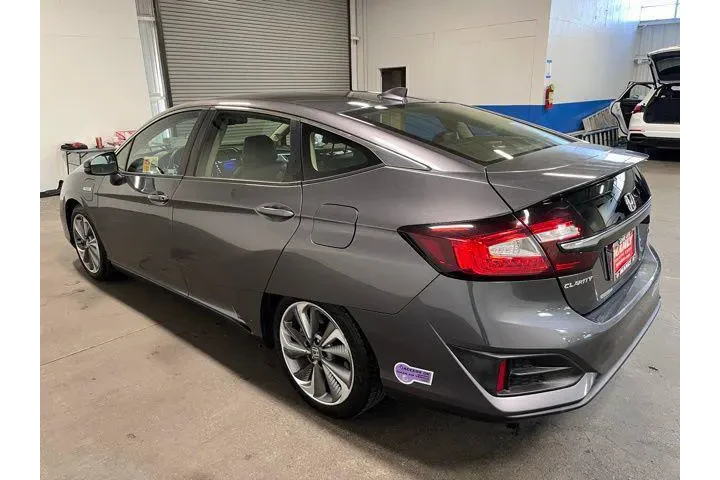 $16927 : Honda Clarity Plug-In Hybrid image 5