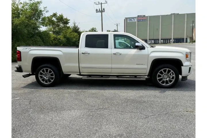 $17950 : 2014 GMC Sierra 1500 Denali image 7
