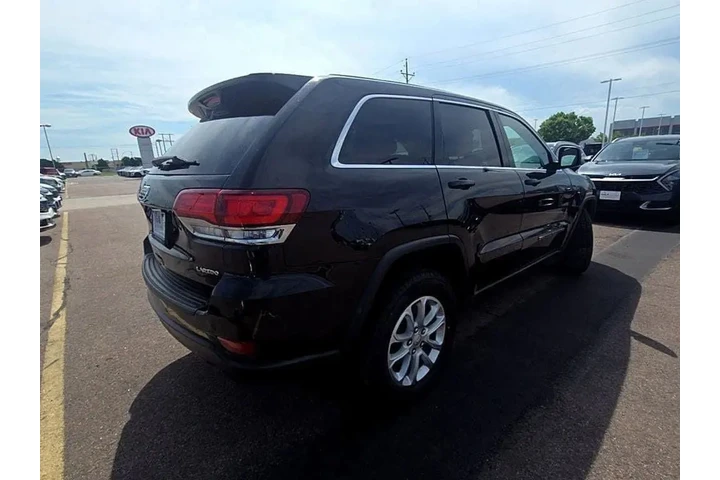 $28495 : 2022 Grand Cherokee WK Laredo image 5