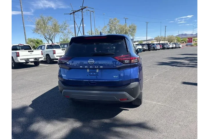 $22649 : Nissan Rogue 2023 SV 4dr Cro image 10