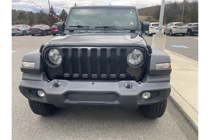 $29149 : Jeep Wrangler Unlimited 2020 image 2