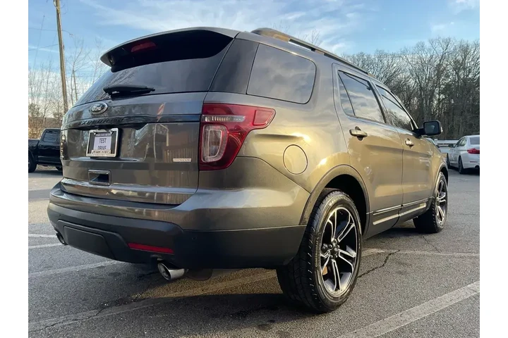 $13985 : Ford Explorer 2015 AWD Sport image 5