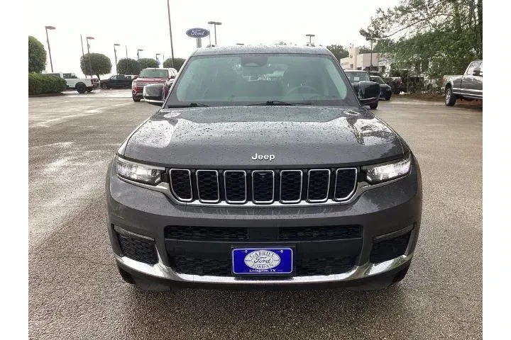 $30670 : Jeep Grand Cherokee L 2024 4 image 2