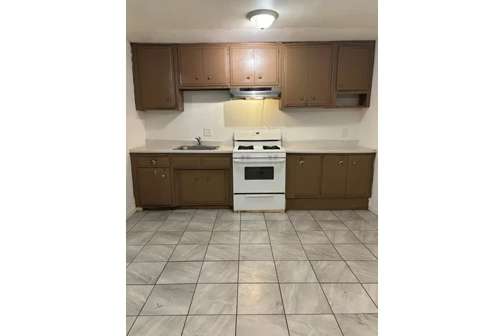 $2500 : Rento una casita image 5