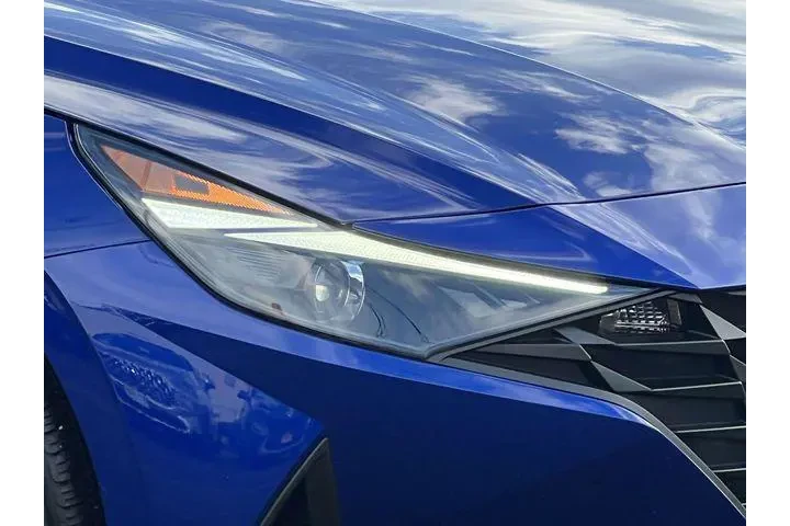 $17000 : Hyundai ELANTRA 2023 SEL 4dr image 7