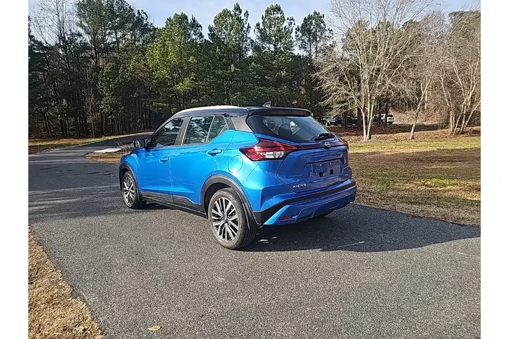 $22995 : Nissan Kicks 2024 SV 4dr Cro image 7