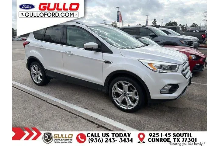 $20991 : Ford Escape 2019 Titanium 4d image 2