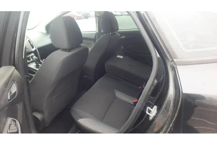 $4495 : 2014 Focus SE image 4