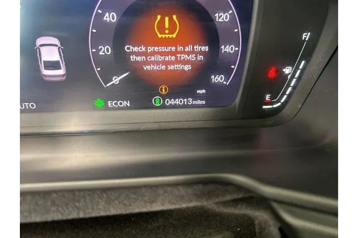 $26228 : Honda Accord Hybrid 2024 Spo image 10