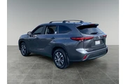 $39509 : Toyota Highlander 2023 XLE 4 thumbnail