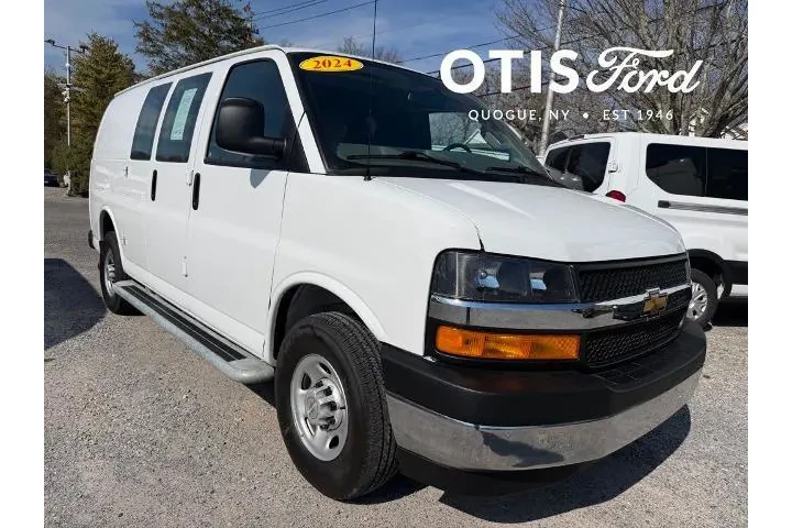 $33700 : Chevrolet Express 2024 2500 image 1