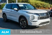$22720 : Mitsubishi Outlander 2024 SE thumbnail