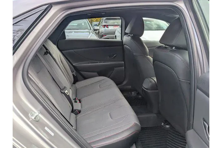 $22544 : Hyundai ELANTRA 2023 N Line image 10