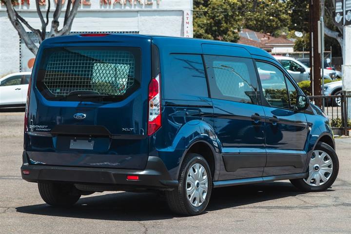 2019 Transit Connect Van XLT image 5