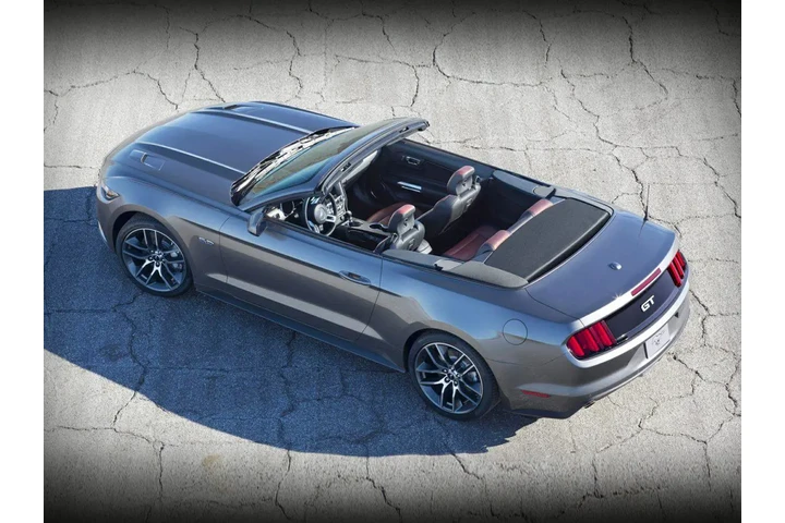 $13990 : Ford Mustang 2017 EcoBoost P image 1