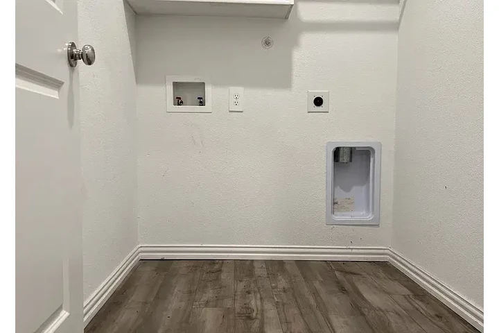 $1650 : HOME FOR RENT IN FORT WORTH TX image 4