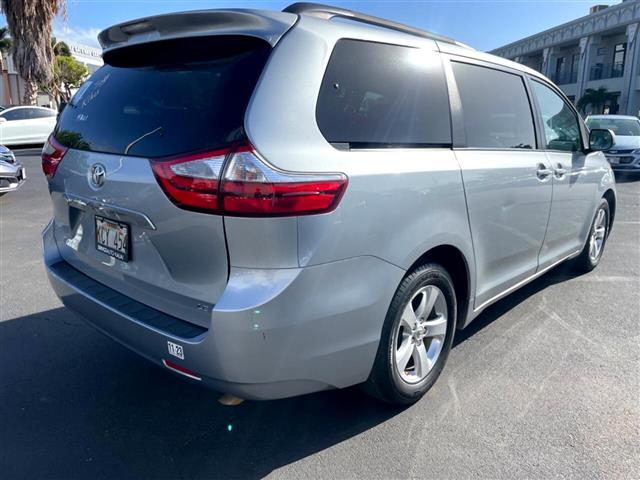 $24995 : 2016 Sienna image 3