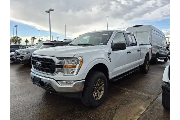 $35471 : Ford F-150 2022 4x4 XLT 4dr image 1