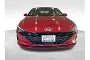 $19589 : Hyundai ELANTRA 2023 SEL 4dr thumbnail