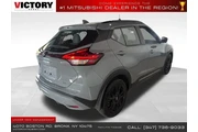 $15495 : Nissan Kicks 2023 SR 4dr Cro thumbnail