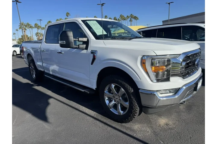 $38781 : Ford F-150 2022 4x4 XL 4dr S image 2