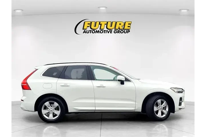 $18888 : Volvo XC60 2022 AWD B5 Momen image 3