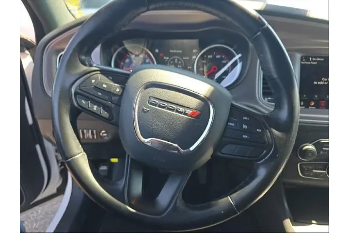 $25995 : Dodge Charger 2023 SXT 4dr S image 1