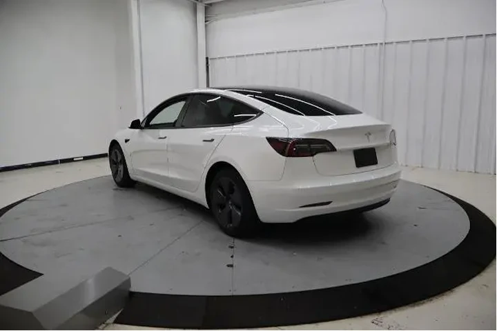 $24917 : Tesla Model 3 2023 4dr Sedan image 6