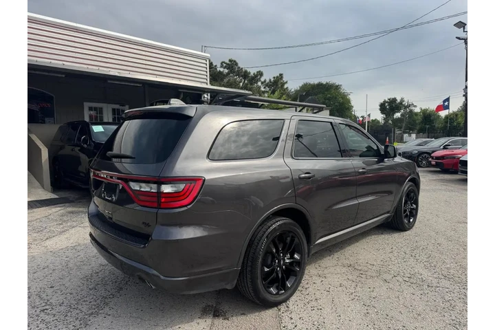 2020 Durango R/T image 4